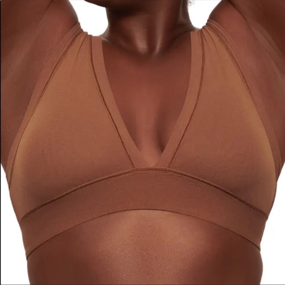 SKIMS Summer Mesh Plunge Bralette